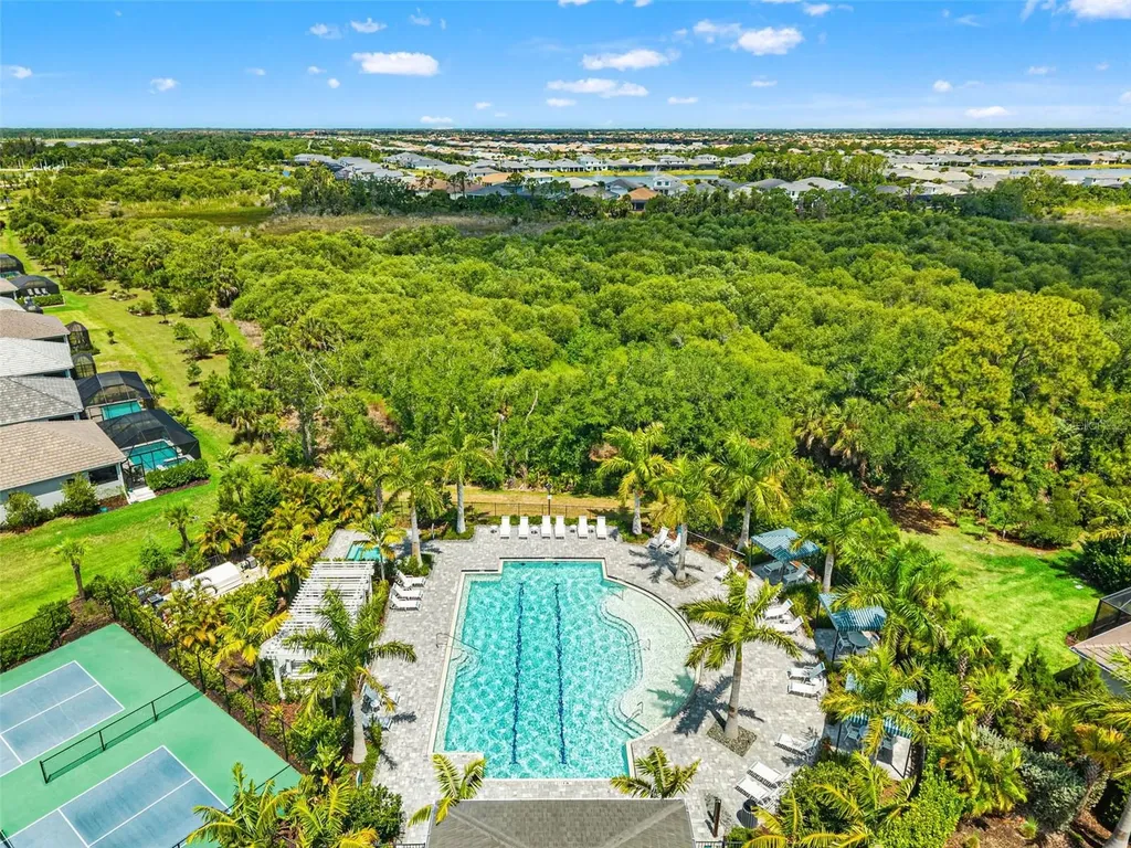 18137 Franklin Park Court Venice FL 34293