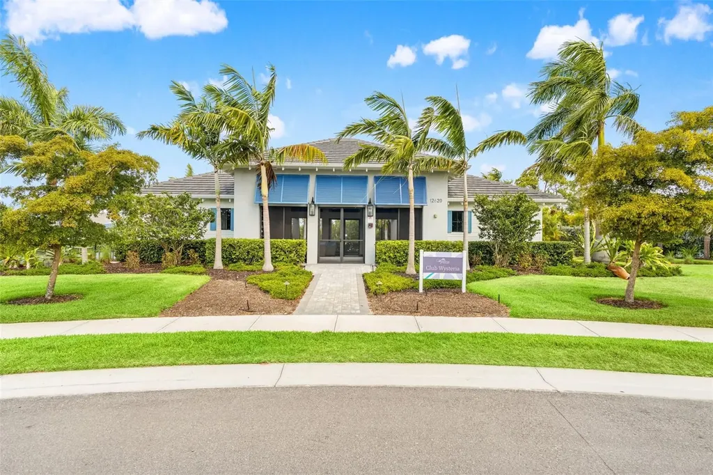 18137 Franklin Park Court Venice FL 34293