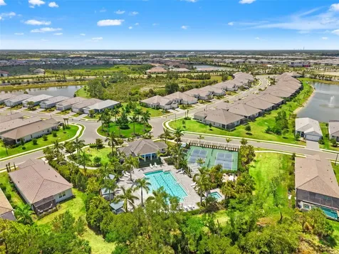 18137 Franklin Park Court Venice FL 34293