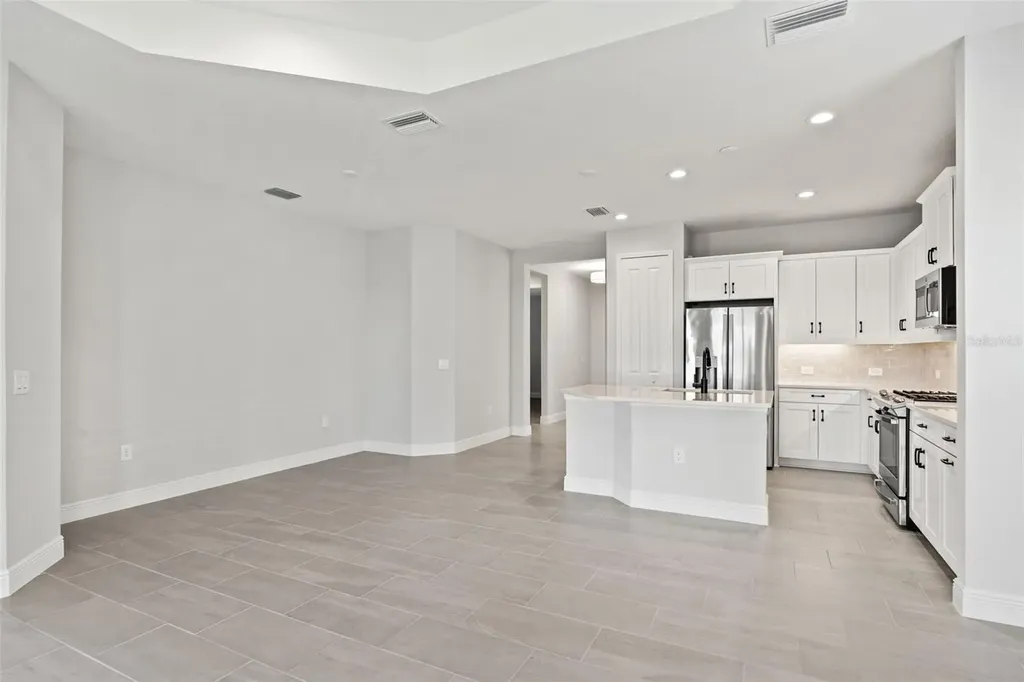 18131 Franklin Park Court Venice FL 34293