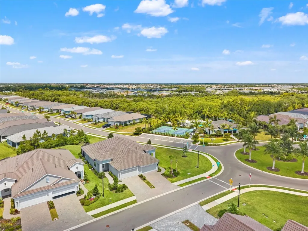 18131 Franklin Park Court Venice FL 34293