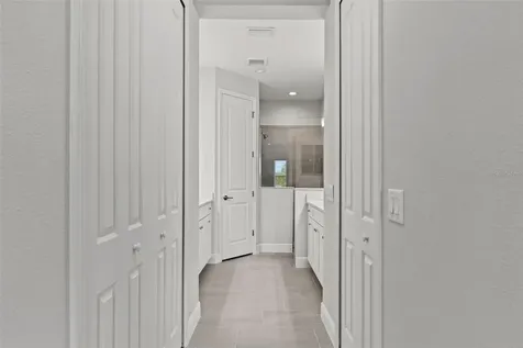 18131 Franklin Park Court Venice FL 34293