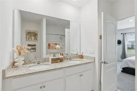2735 Numa Falls Avenue Davenport FL 33837