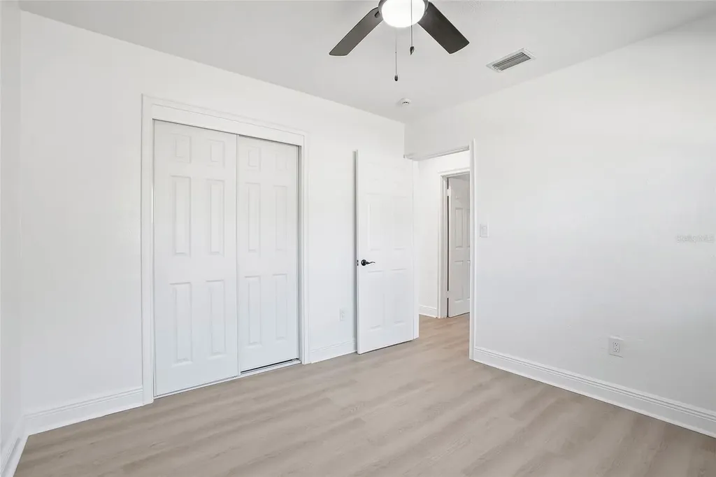 4720 Mohegan Road St Petersburg FL 33708