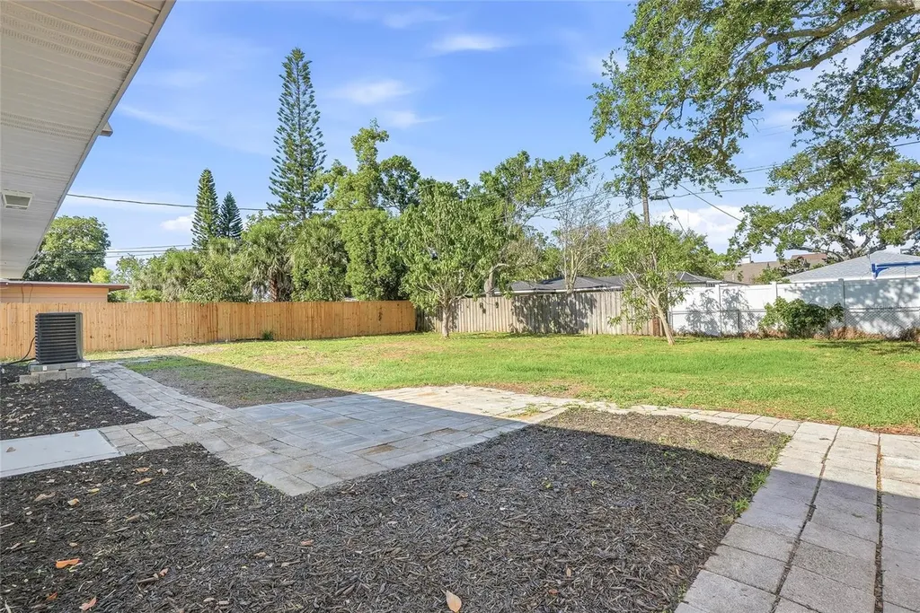 4720 Mohegan Road St Petersburg FL 33708