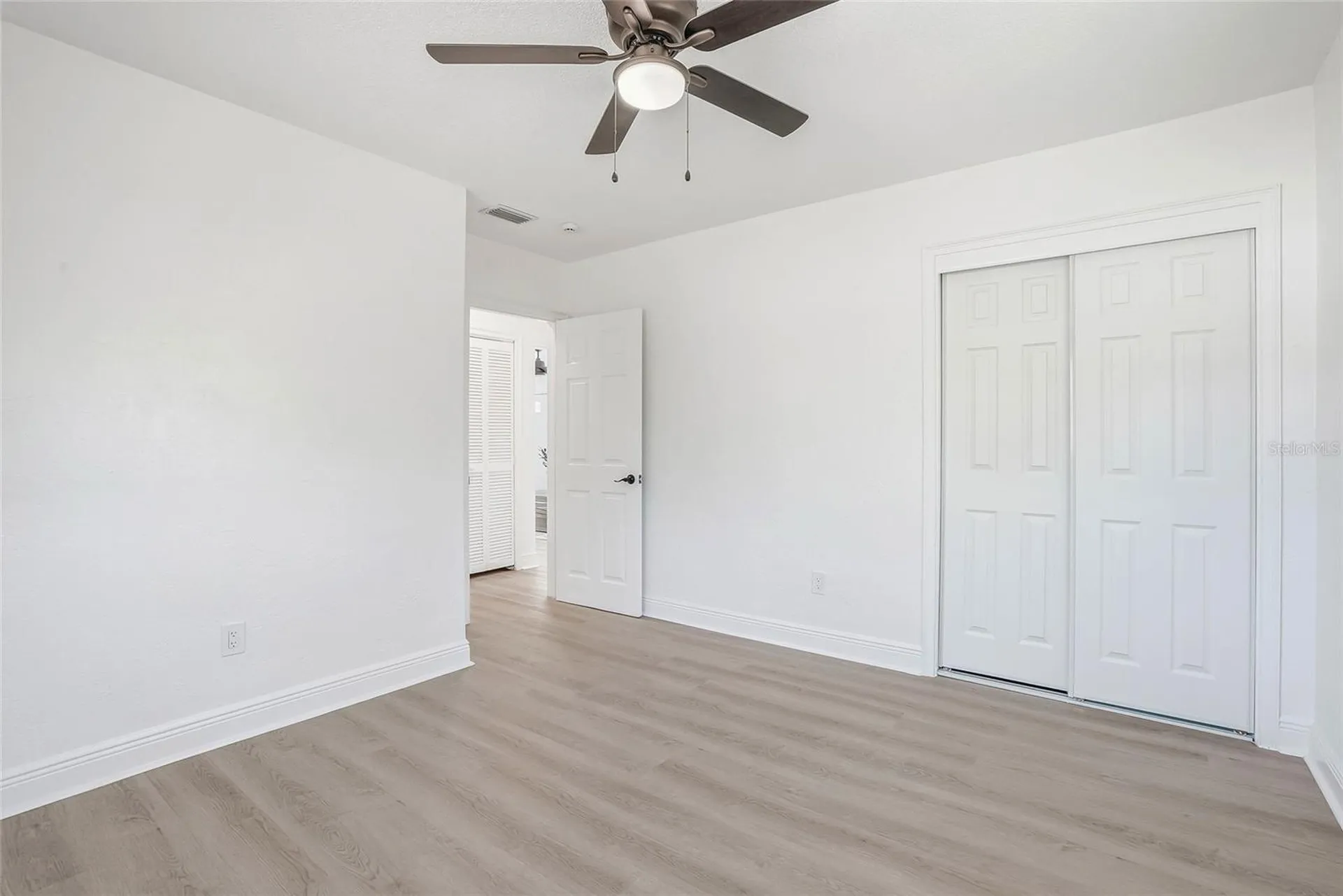 4720 Mohegan Road St Petersburg FL 33708