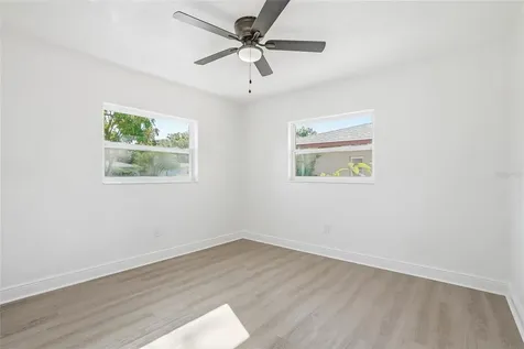 4720 Mohegan Road St Petersburg FL 33708