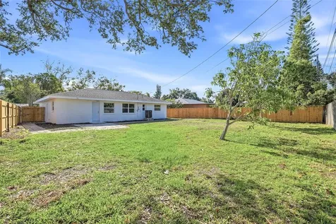 4720 Mohegan Road St Petersburg FL 33708