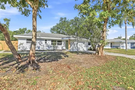 4720 Mohegan Road St Petersburg FL 33708