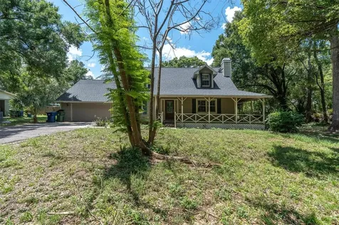 10422 N Woodmere Road Tampa FL 33617