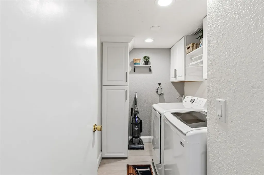 1105 Metwood Court Brandon FL 33511