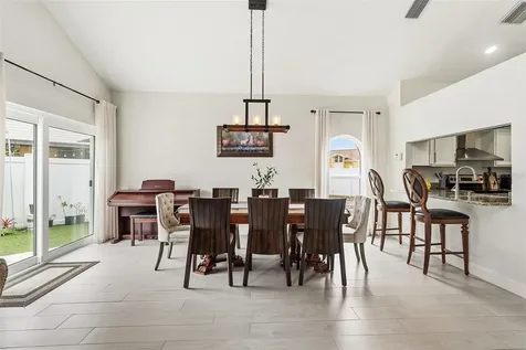 1105 Metwood Court Brandon FL 33511