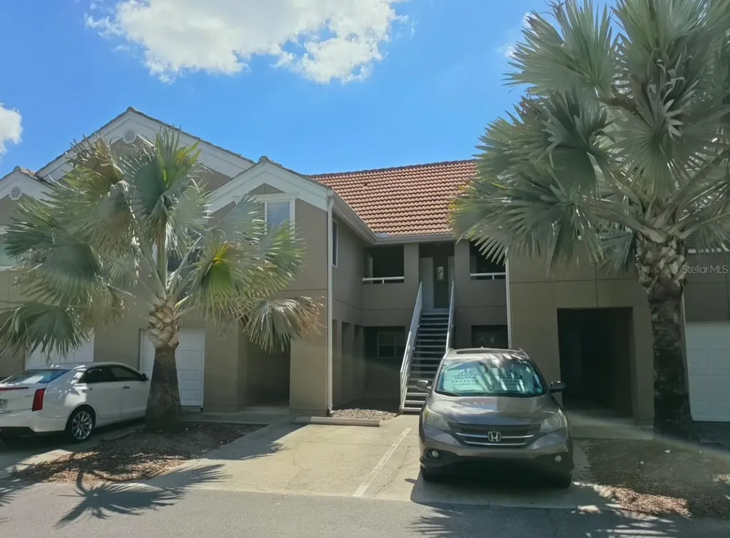 15215 Amberly Drive Tampa FL 33647