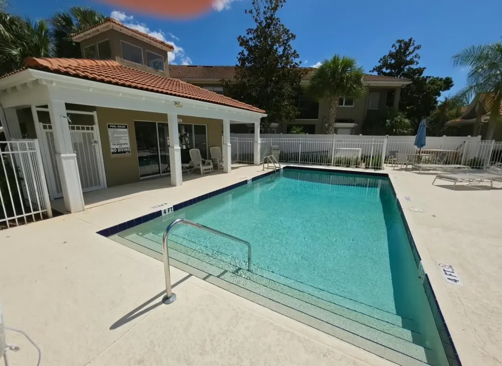 15215 Amberly Drive Tampa FL 33647
