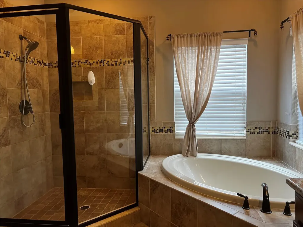 9524 Greenpointe Drive Tampa FL 33626