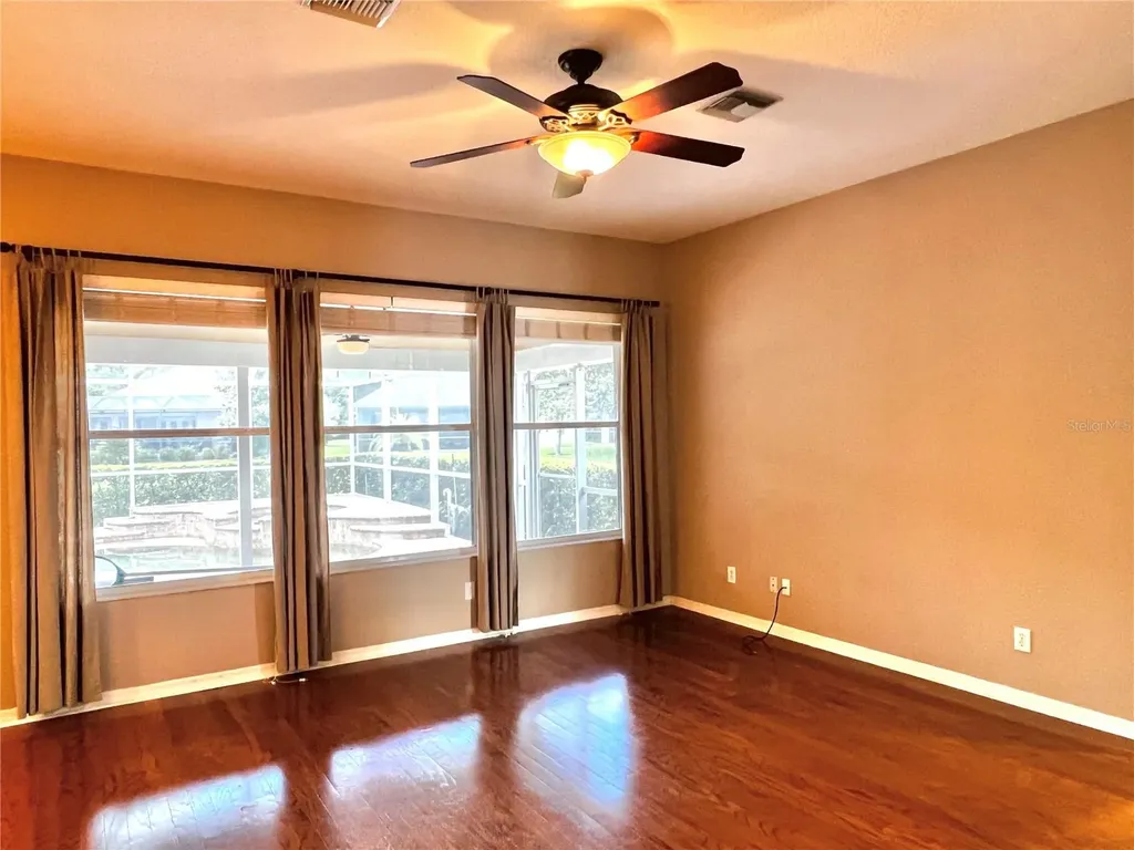 9524 Greenpointe Drive Tampa FL 33626