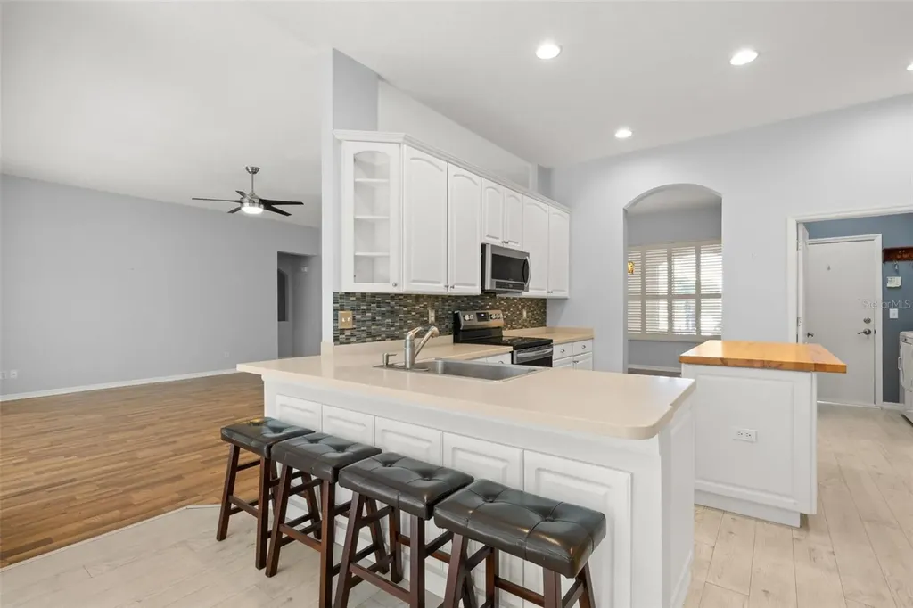 1305 Crystal Greens Drive Sun City Center FL 33573