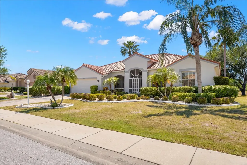 1305 Crystal Greens Drive Sun City Center FL 33573