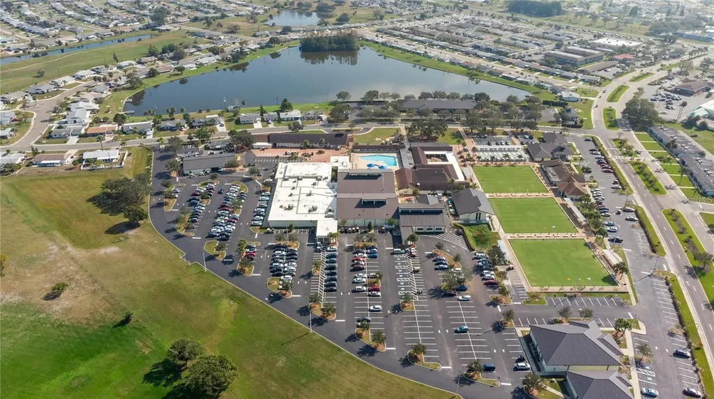1305 Crystal Greens Drive Sun City Center FL 33573
