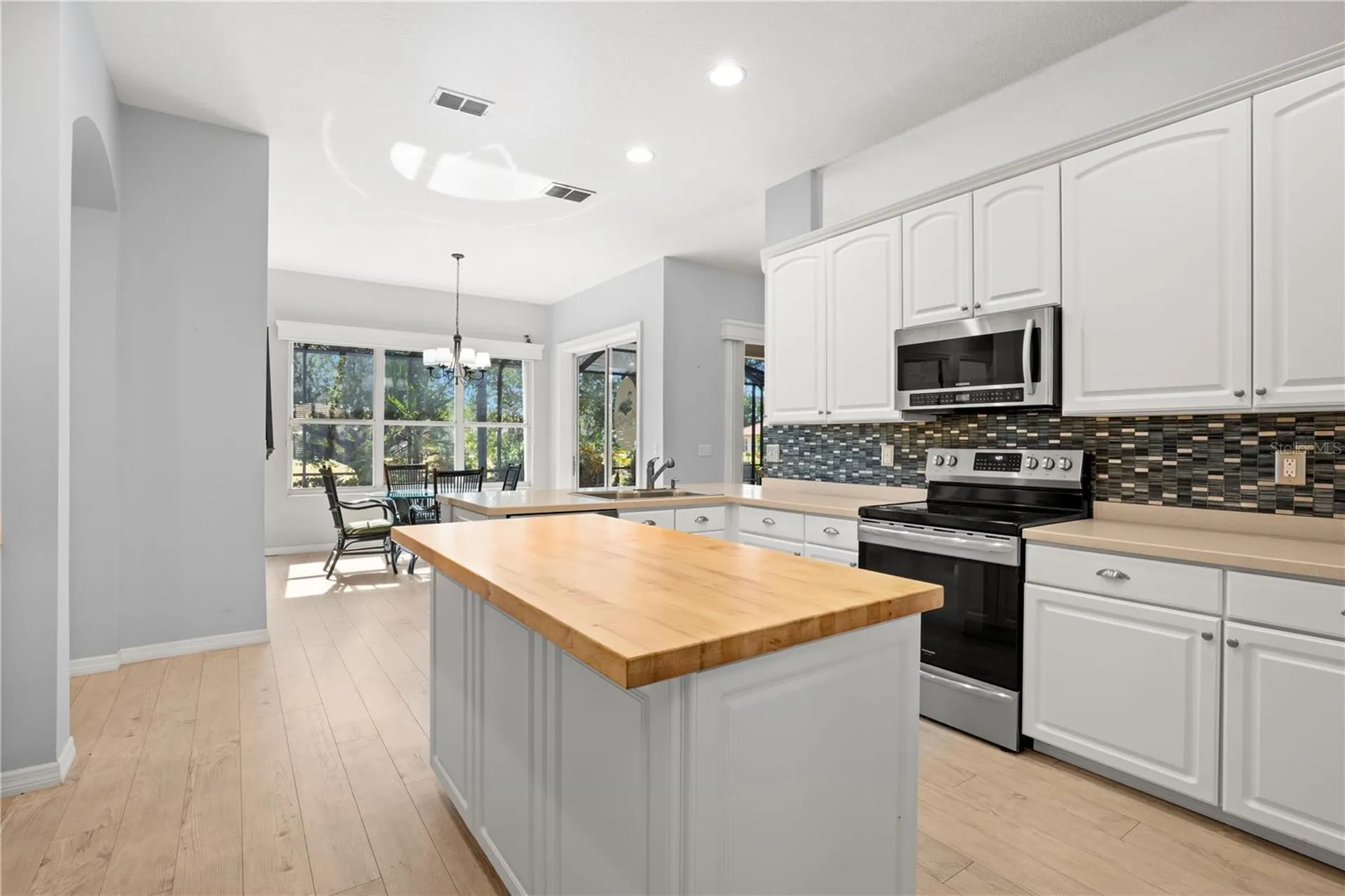 1305 Crystal Greens Drive Sun City Center FL 33573