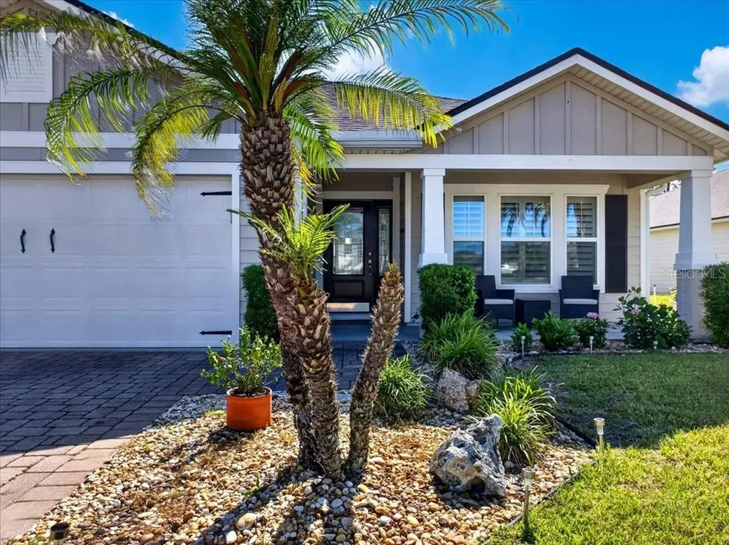 6 Country Club Harbor Circle Palm Coast FL 32137