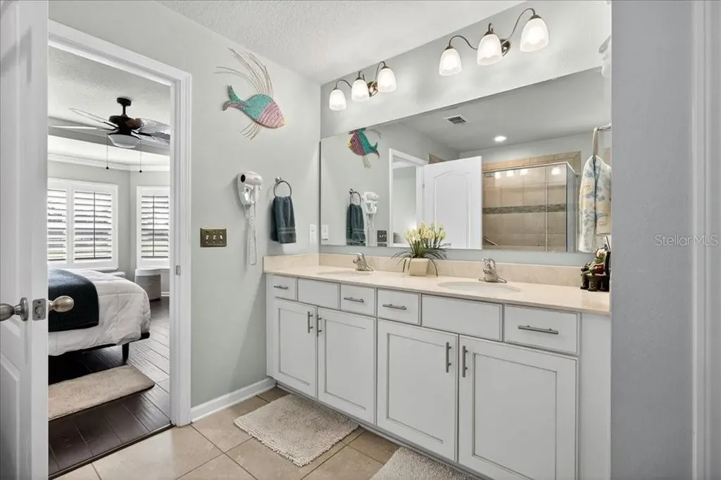 6 Country Club Harbor Circle Palm Coast FL 32137