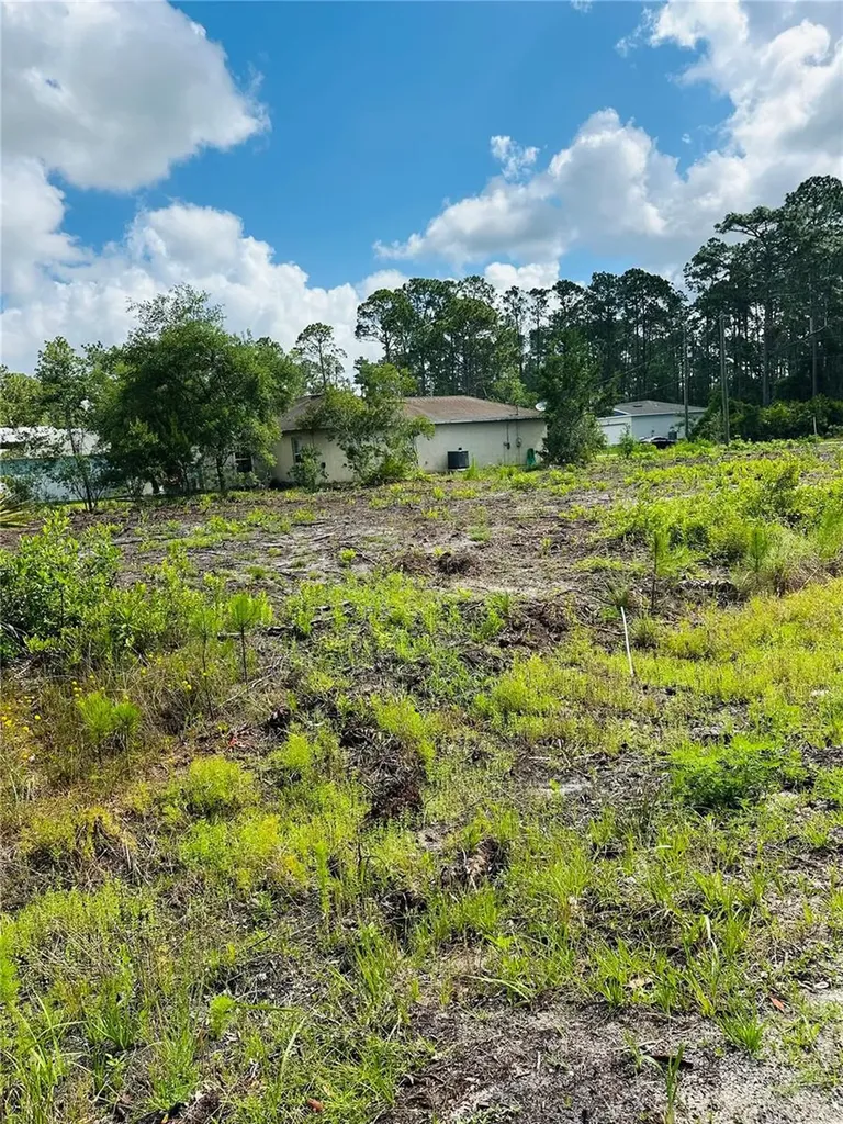 2873 Laurel Road Deland FL 32724