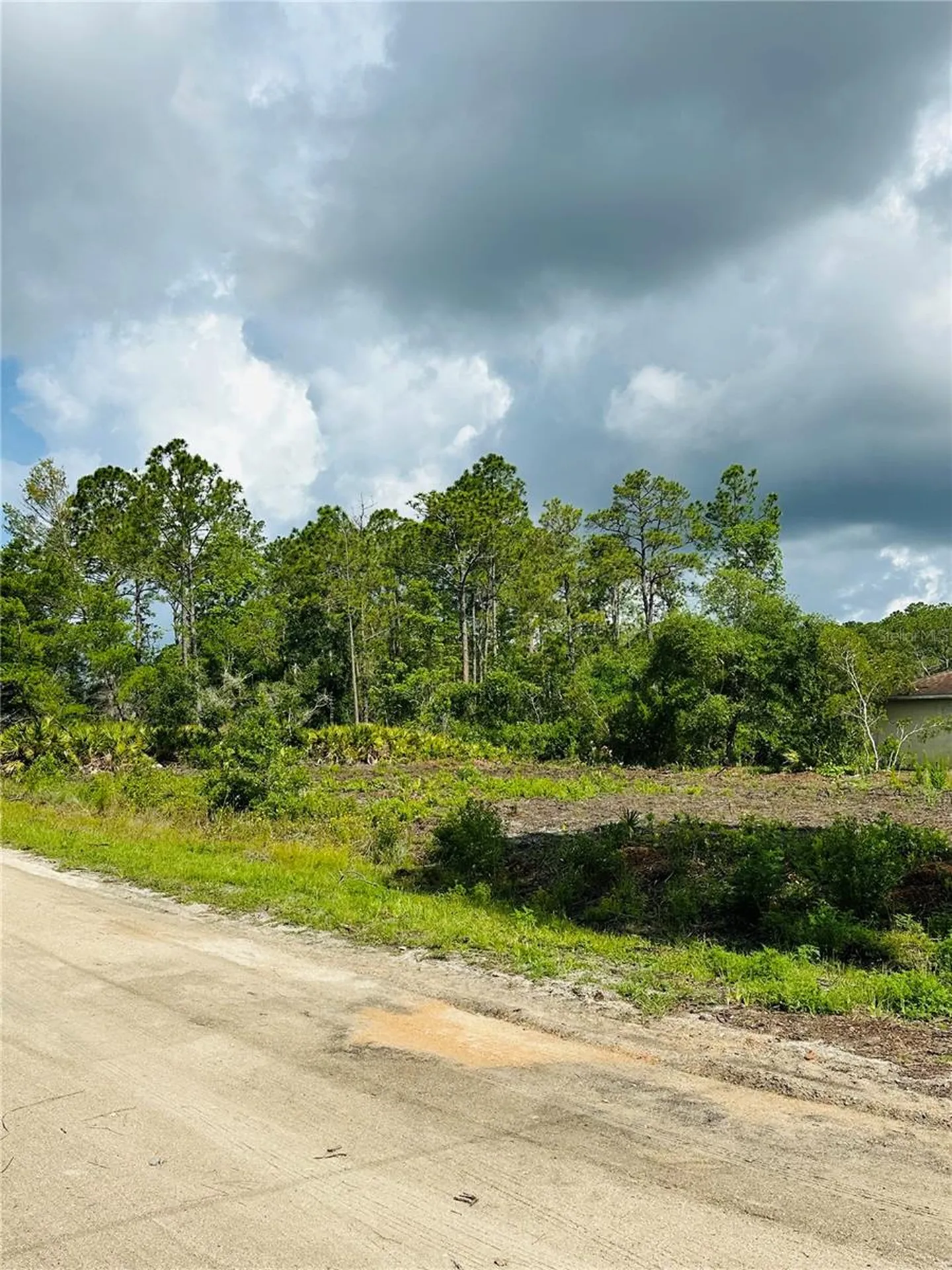 2873 Laurel Road Deland FL 32724