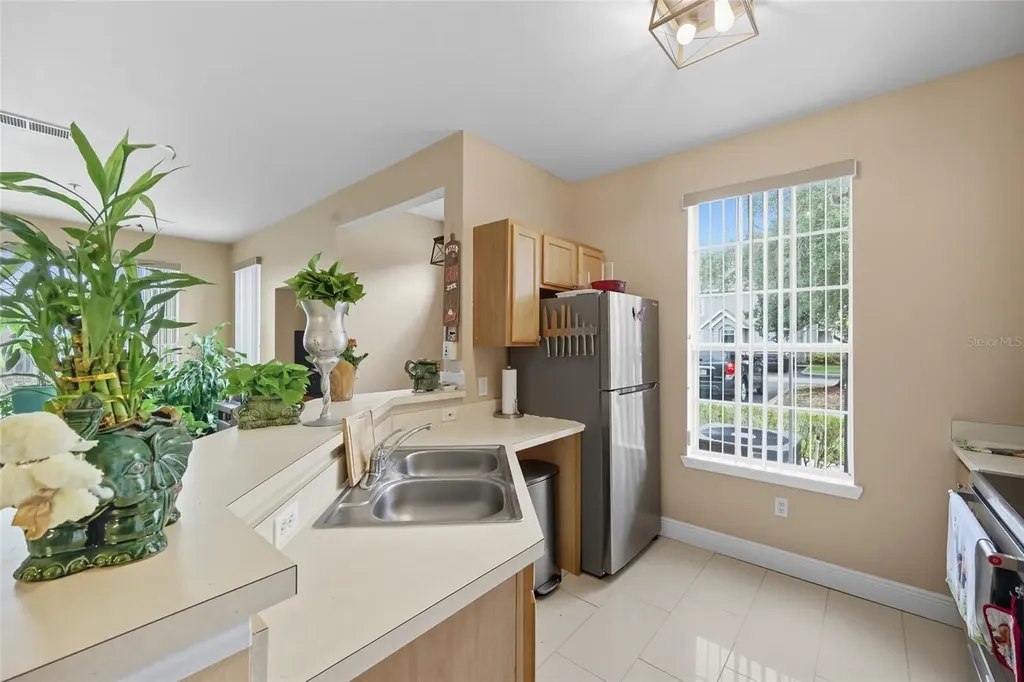 8957 Lee Vista Boulevard Orlando FL 32829