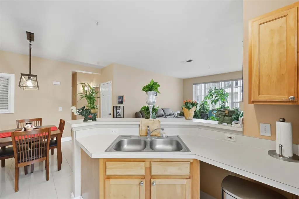 8957 Lee Vista Boulevard Orlando FL 32829