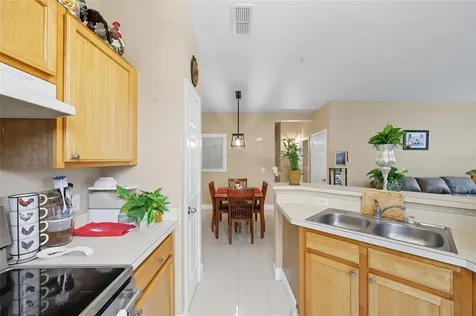 8957 Lee Vista Boulevard Orlando FL 32829