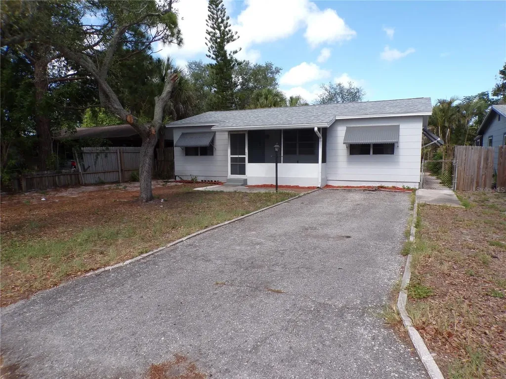 4402 73rd Street N St Petersburg FL 33709