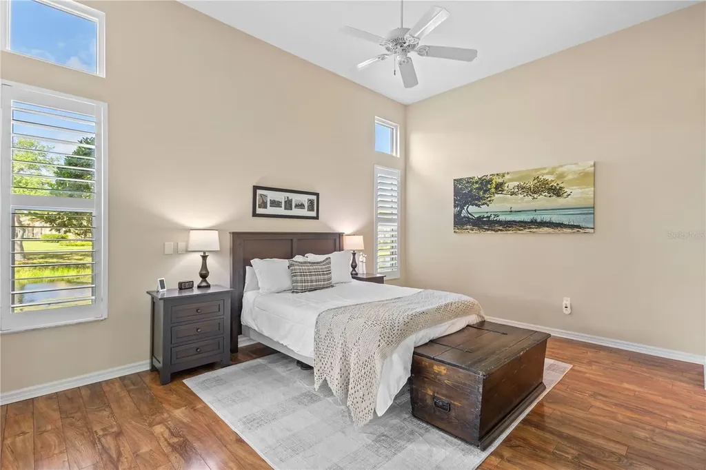 7106 La Ronda Court Sarasota FL 34238