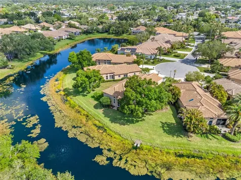 7106 La Ronda Court Sarasota FL 34238