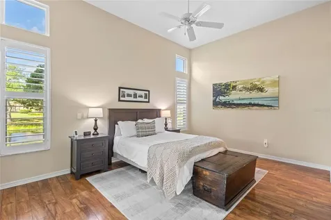 7106 La Ronda Court Sarasota FL 34238