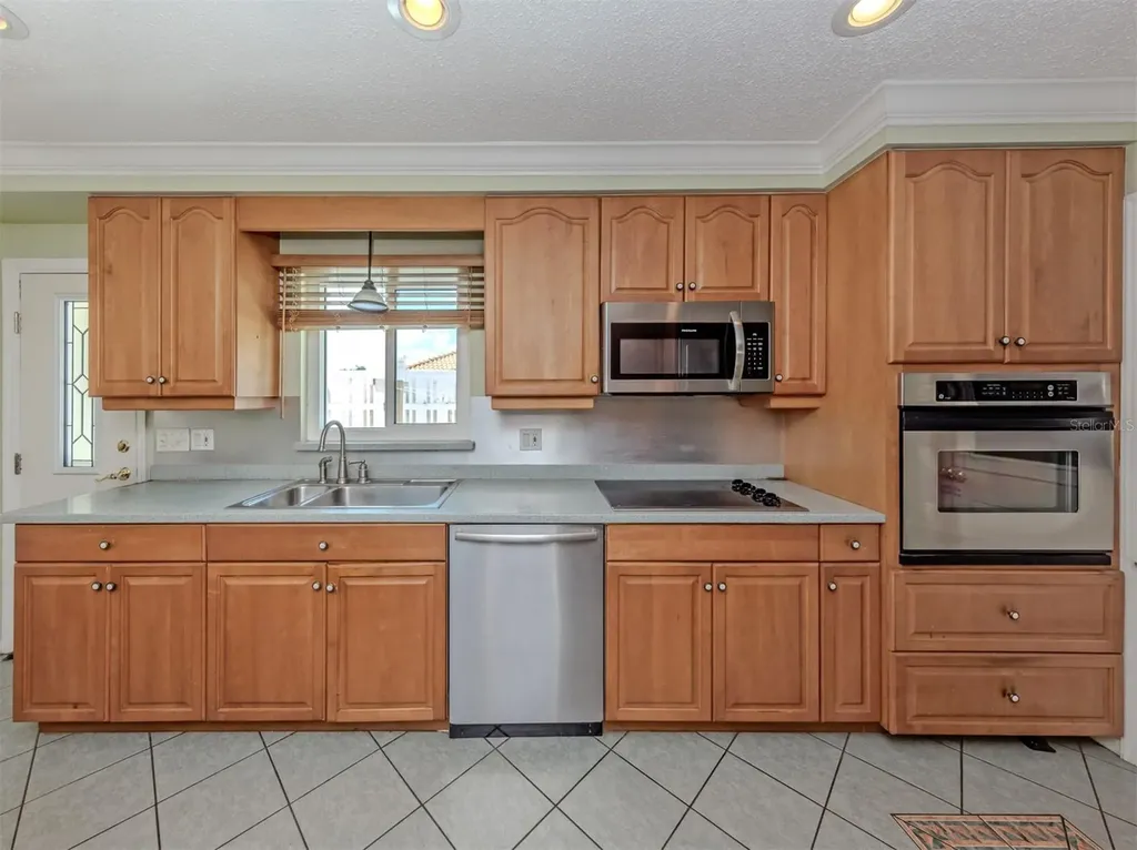 24 Gulf Manor Drive Venice FL 34285