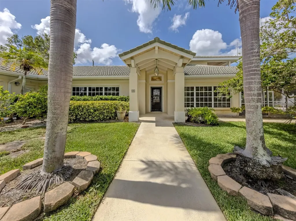 24 Gulf Manor Drive Venice FL 34285