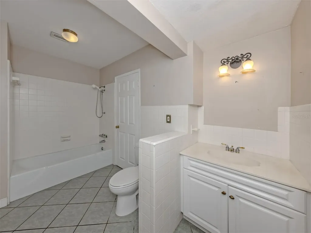24 Gulf Manor Drive Venice FL 34285
