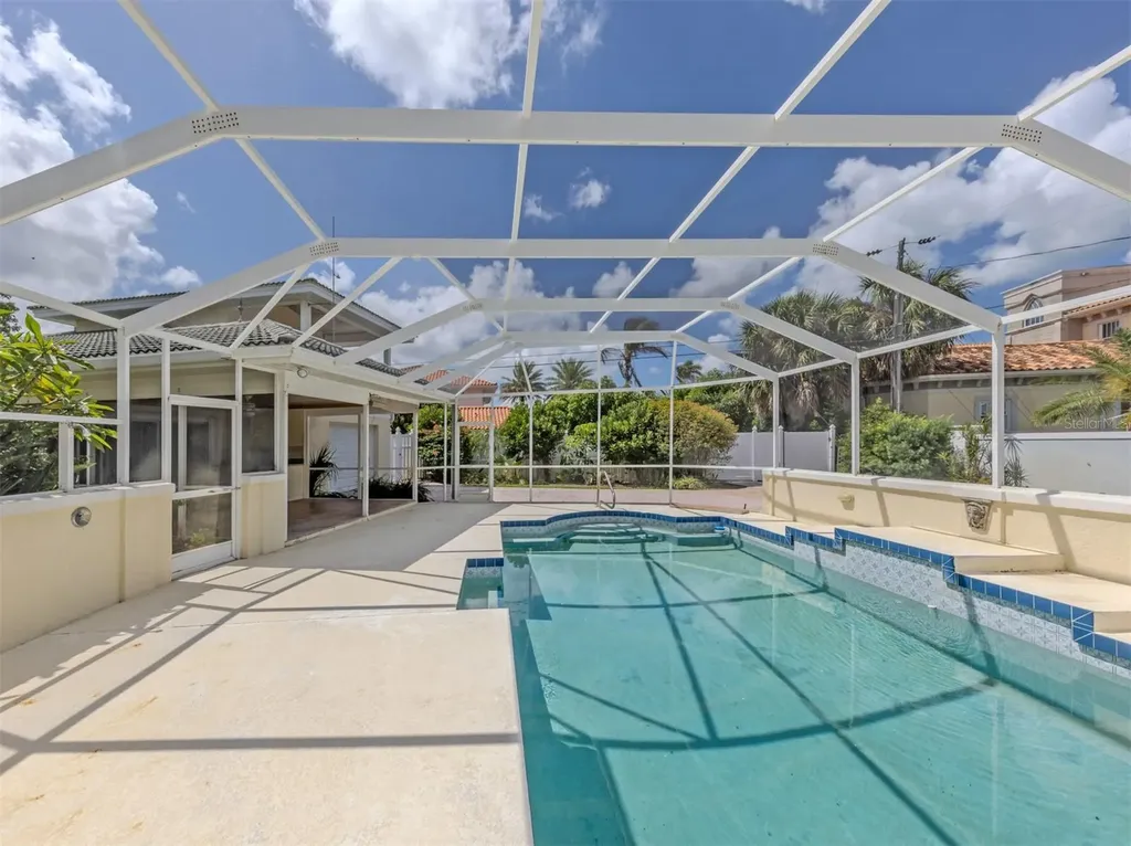 24 Gulf Manor Drive Venice FL 34285
