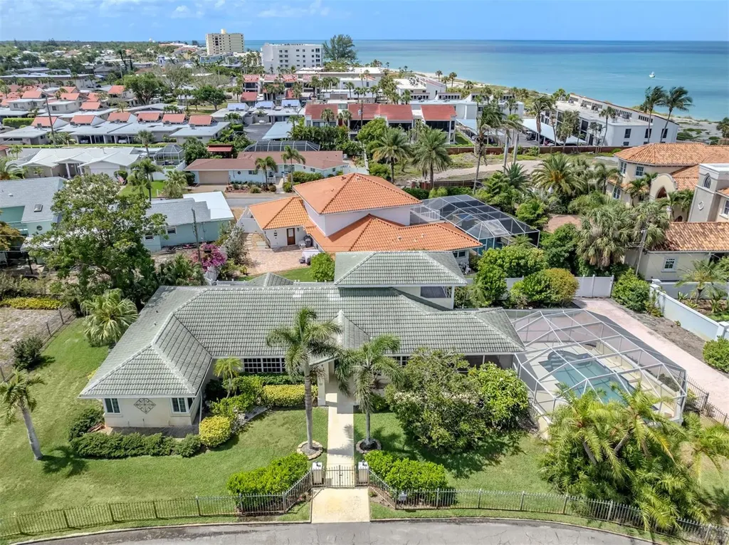 24 Gulf Manor Drive Venice FL 34285