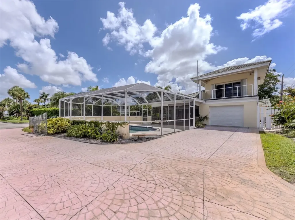 24 Gulf Manor Drive Venice FL 34285