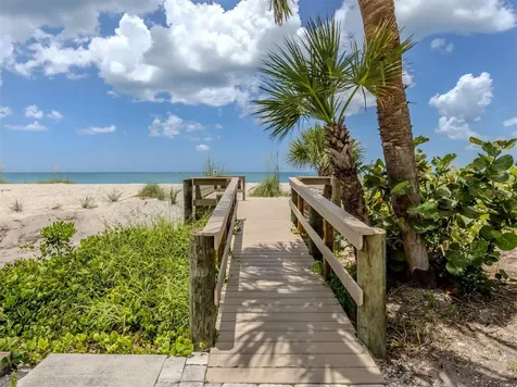 24 Gulf Manor Drive Venice FL 34285