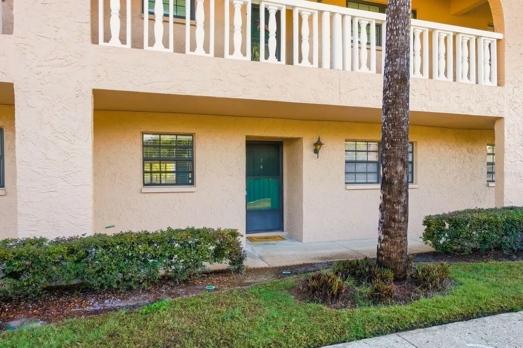 1750 Belleair Forest Drive Belleair FL 33756