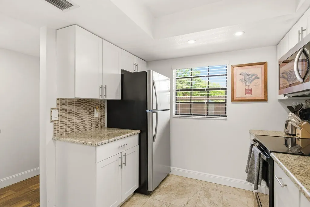 1750 Belleair Forest Drive Belleair FL 33756