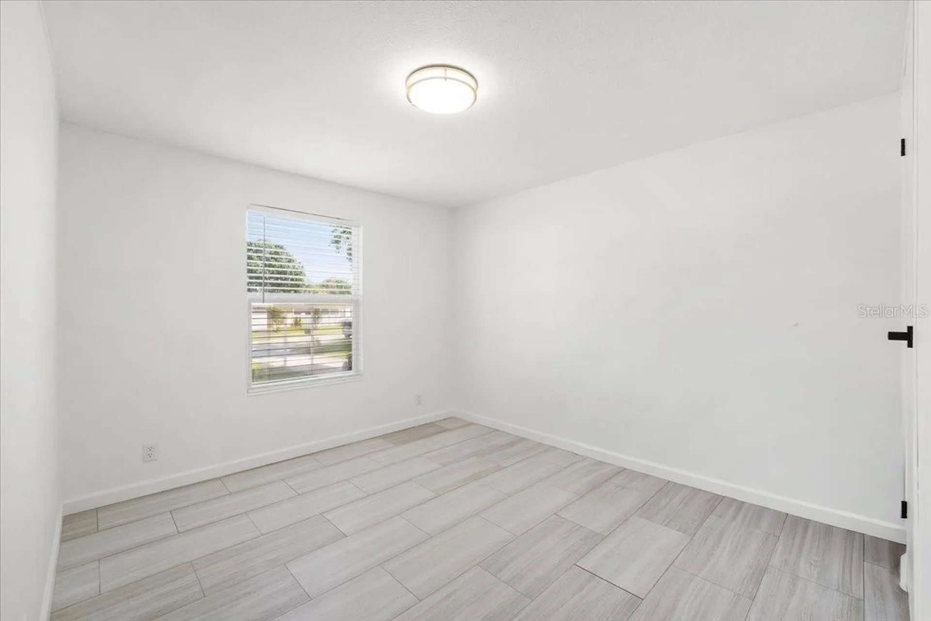 1137 Yaupon Street Daytona Beach FL 32117
