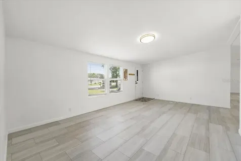 1137 Yaupon Street Daytona Beach FL 32117