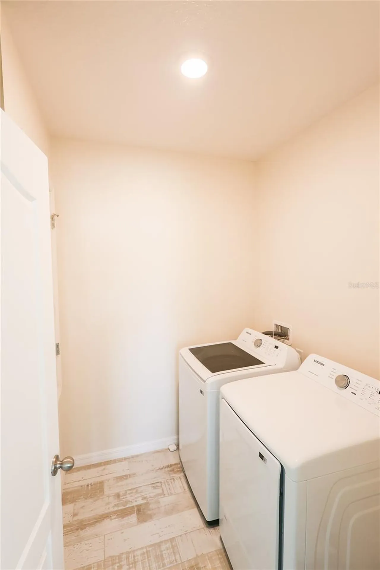 2389 Rock Drive Kissimmee FL 34759