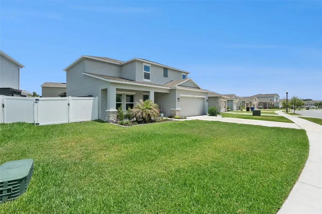 584 Pink Ibis Bend St Cloud FL 34772