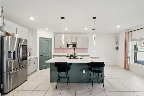 584 Pink Ibis Bend St Cloud FL 34772