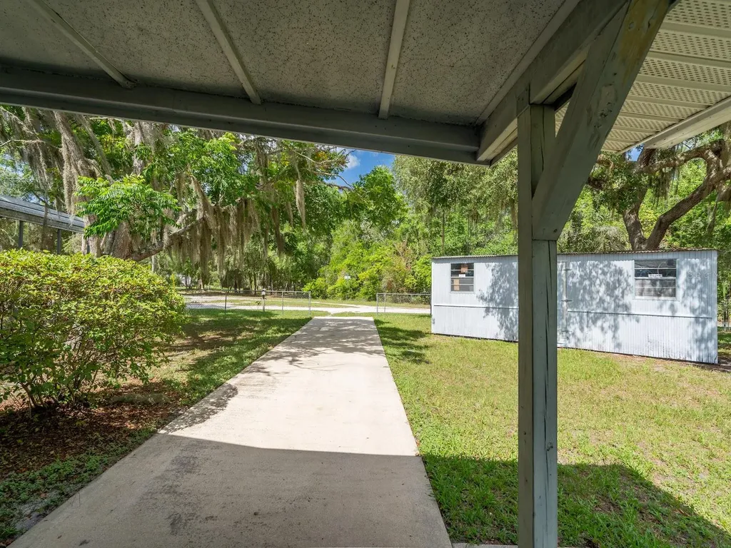 23191 NE 112th Court Road Fort Mc Coy FL 32134